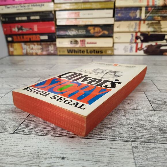 OLIVERS STORY Erich Segal 1978 Avon Paperback Second Printing - Picture 8 of 11